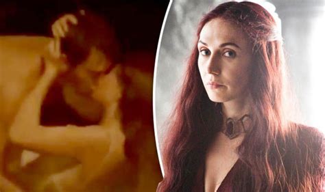 Game Of Thrones Carice Van Houten Strips For Raunchy Fireside Romp