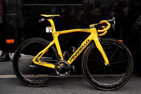 Caruso's attack was the most complicated moment of the giro d'italia by barry ryan 29 may 2021 colombian admits back injury limited time trial preparation ahead of race egan bernal pinarello4 | Bike, Tour de france, Pinarello