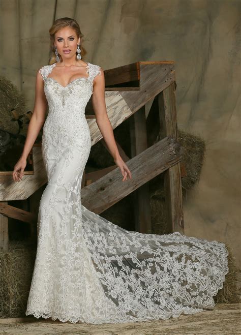 Sheath And Form Fitting Lace Wedding Dresses Davinci Bridal Blog