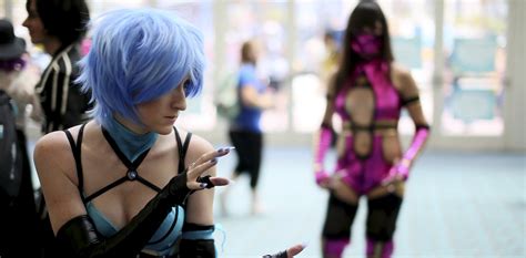 Cosplay Crossplay And The Importance Of Wearing The Right Underwear