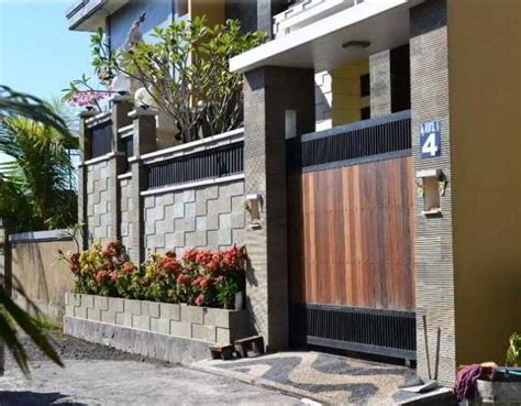 Pintu sliding gerbang lipat dorong l solusi buat garasi mobil yang sempit l. √ 10 Desain Pagar Kayu Cantik, Cocok untuk Rumah Kekinian!