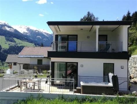 Urlaub Im Neu Erbauten Ferienhaus Lurger In Strassen Osttirol Mit