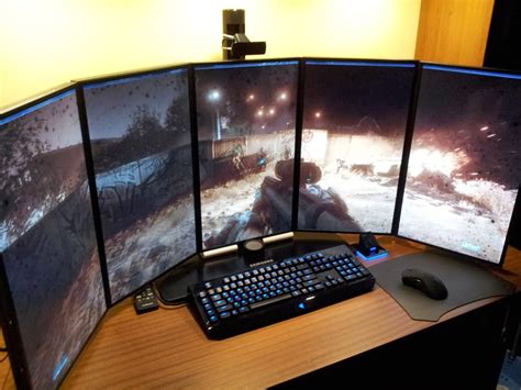 Gaming stations are often the opposite of minimalist, with tons of gear and flashing multicolor led lights making it look more like a discotheque than a desk setup. DIY PC Desk Mods: 5 Monitor Battlestation Gaming Desk Setup