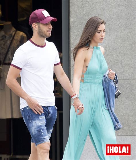 Luego de que se diera a conocer la noticia de su salida, ciudadanos y este gesto se ha convertido en un fenómeno en redes. El futbolista del Real Madrid Marco Asensio y su novia ...