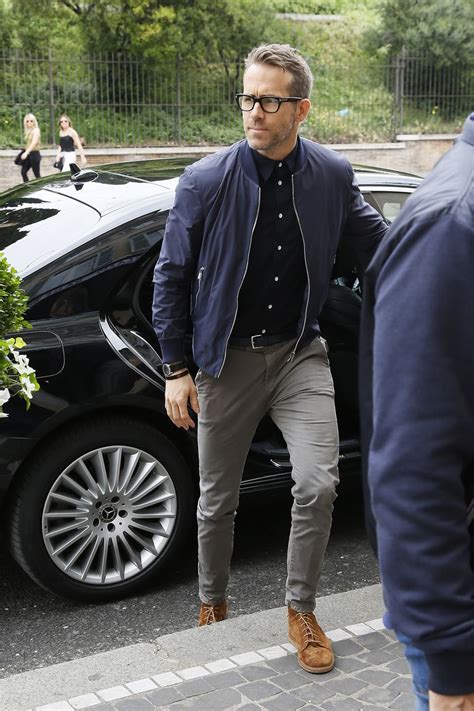 But ryan reynolds is not your average megastar. Ryan Reynolds Fashion Outfits - Ryan Reynolds Best Style