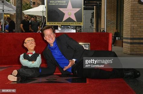 Jeff Dunham Poses With Walter One Of The Ventriloquists Most Popular