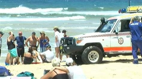 Sydney Surfies Fought Dumping Waves And Rip To Bring British Dads Body