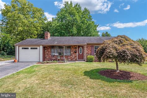 11007 Coventry Ln, Hagerstown, MD 21740 - MLS MDWA2016514 - Coldwell Banker