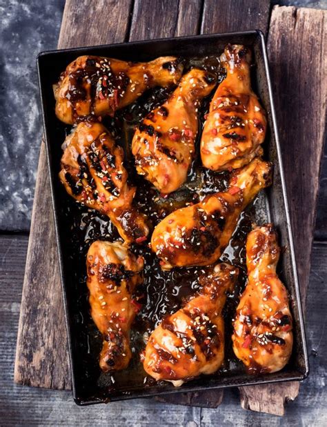 Our recipe uses simple seasonings and spices. Barbecued chicken drumsticks with ginger barbecue sauce ...