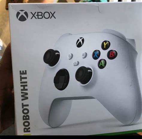 Xbox Series S Confirmed Via Xbox One Controller Packaging