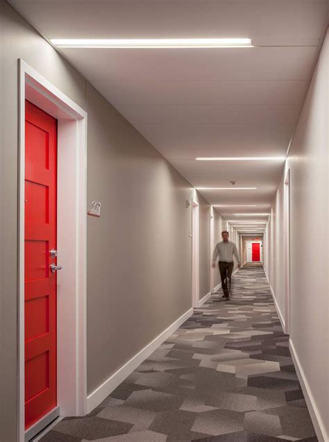 20 Apartment Building Hallway Ideas