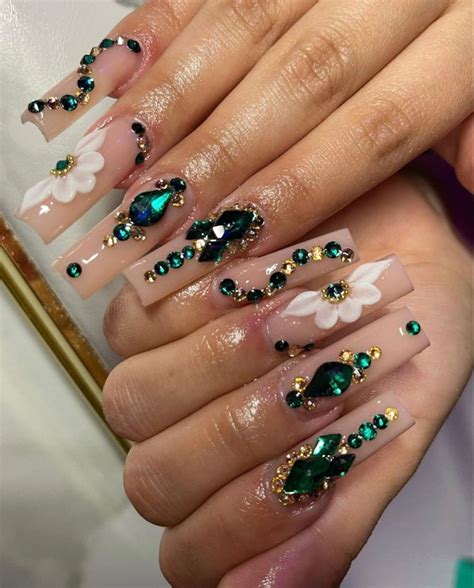 Pin By London🫶🏽 On Nails Quinceanera Nails Green Acrylic Nails