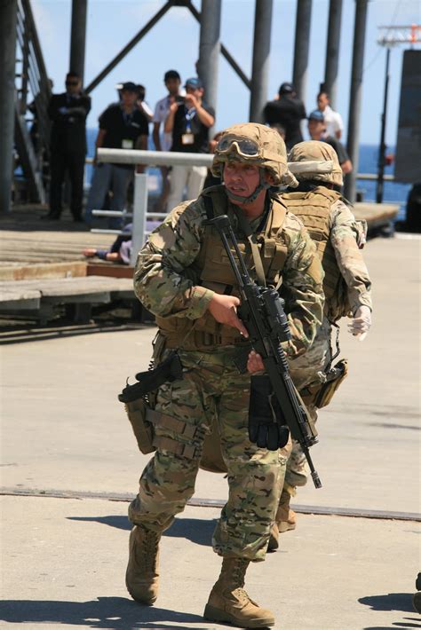 Photos Fuerzas Armadas De Chile Armed Forces Of Chile A Military