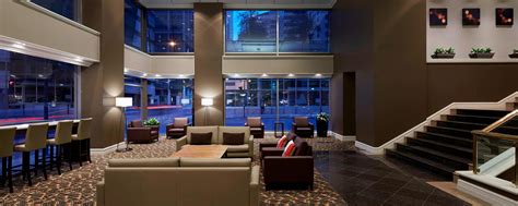 Downtown Hotel In Montreal Qc Canada Delta Hotels Montreal