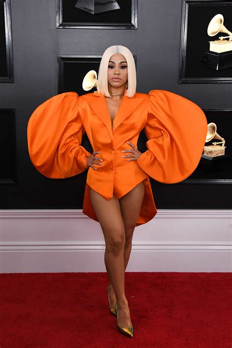 awards for the worst dressed at grammy s awards 2019 world inside pictures
