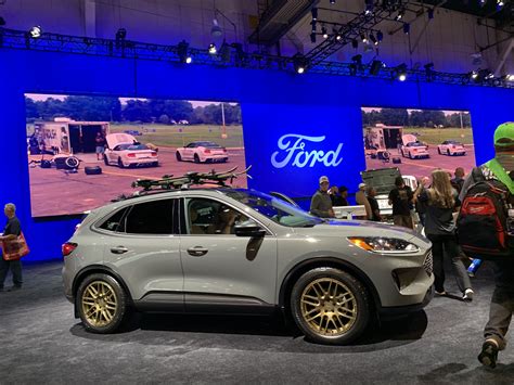 Sema 2019 Urban Ford Escape Garners Attention On And Off Road