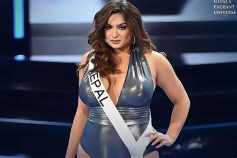 Pol Mica En Miss Universo Por La Concursante De Nepal Primera