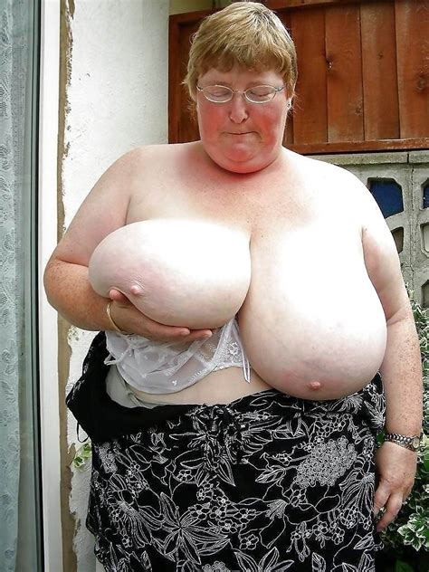 Granny Fat Tits Pics Porn Pic