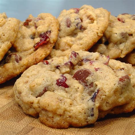 Genes Oatmeal Craisin Cookies