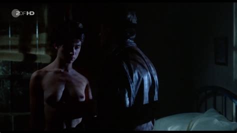 Naked Nastassja Kinski In Cat People