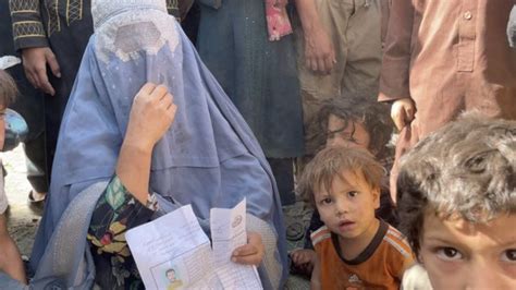 افغانستان طالبان کے خوف سے گھربار چھوڑنے والوں کو کابل میں پناہ کی تلاش Bbc News اردو