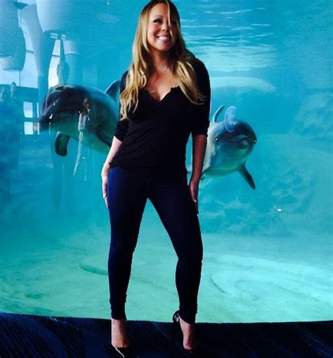 Snapshots Mariah Carey And Dem Babies Enjoy Fun Day Out With Dolphins