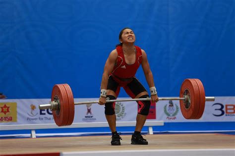 Under the law, the government is mandated to award p10 million in cold cash to any filipino athlete who could win the country's first olympic gold medal. Meet the four Pinoys already qualified for the Rio ...