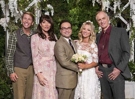 The Big Bang Theory La Prima Foto Del Matrimonio Di Penny E Leonard