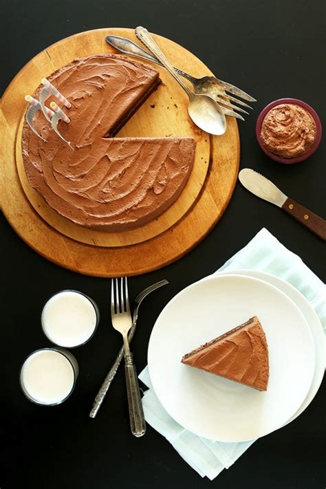 Simple Vegan Chocolate Cake | Minimalist Baker Recipes
