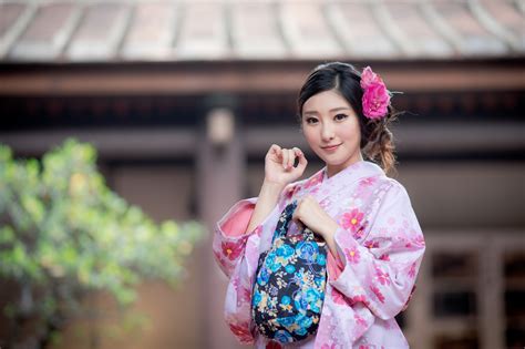 5083630 Asian Model Girl Yukata Depth Of Field Woman Brown Eyes Brunette Kimono Wallpaper