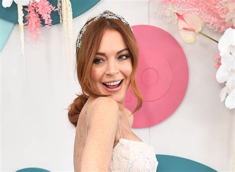 Irish Wish Lindsay Lohan Will Be Back On Netflix In 2023 The Tough