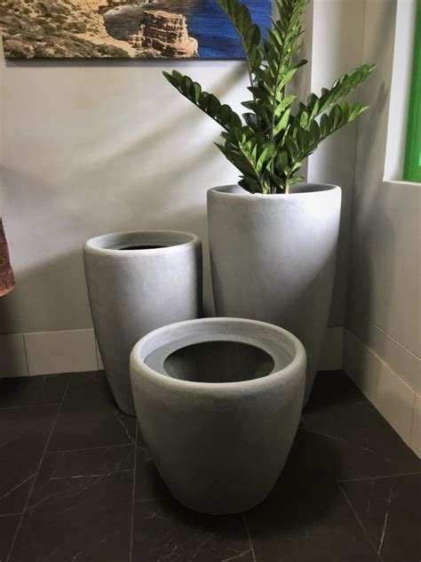 825MM VENETIAN CEMENT FINISH | Growum Fibreglass Planters