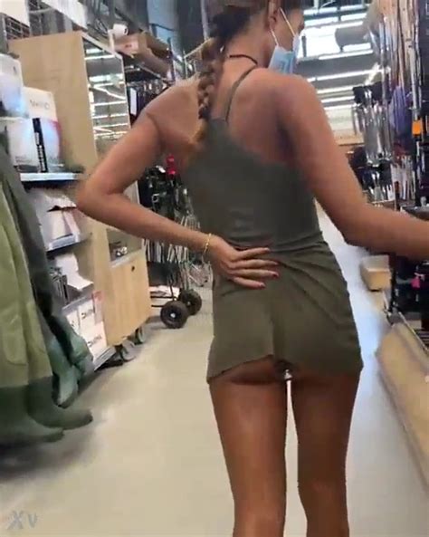 Shopping Mall With Anal Butt Plug Public Video Leaked Nude Celebs