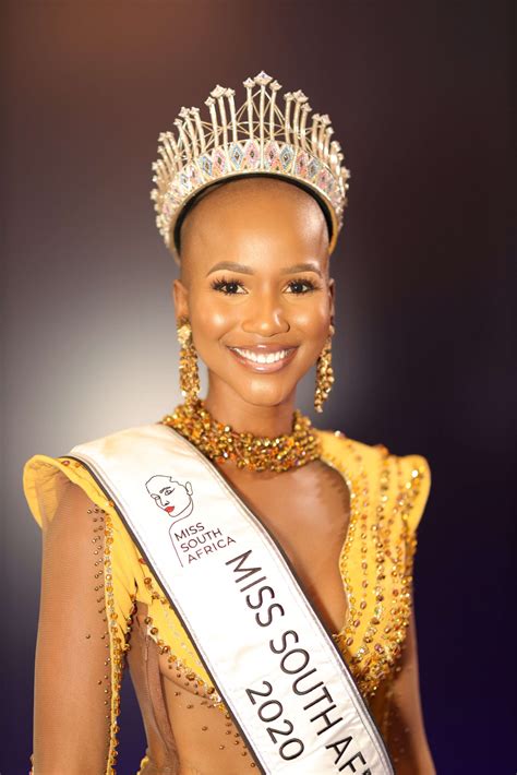 Shudufhadzo Musida crowned Miss South Africa 2020 - Miss SA 2022