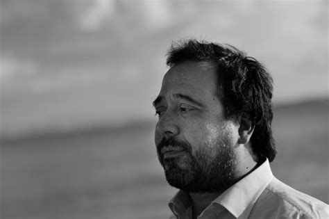 Carlos vaz | design, lego fan, user experience. Carlos Vaz Marques - Vitorino Coragem