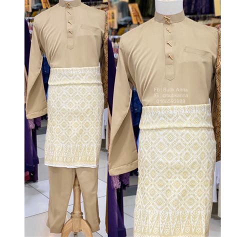 Bentuk baju kurung adalah labuh dan longgar dan dikategorikan dalam jenis pakaian tunik kerana. Baju Melayu Slim Fit Coklat Nude Brown Sakura | Shopee Malaysia
