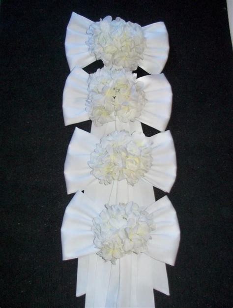 Pew Bows With Hydrangeas Set Of 4 Chair Bows With Hydrangeas Pew