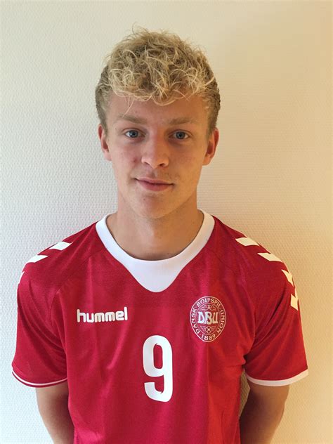 Jens Odgaard - Fifa20 Jens Odgaard 64 Futview / This is the overview of