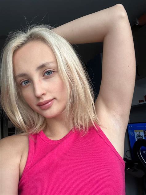 would you suck on my armpits r armpitfetish