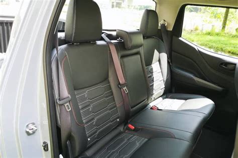 Maybe you would like to learn more about one of these? #PanduUji: Nissan Navara Pro-4X (2021), Muka Garang ...