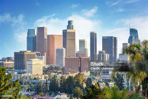 화창한 날에 로스 앤젤레스 캘리포니아 미국 시내 풍경 거리에 대한 스톡 사진 및 기타 이미지 거리 경관 도시 경관 istock