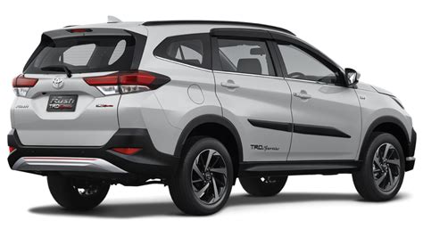 Read toyota rush (2018) review and check the mileage, shades, interior images, specs, key features, pros and cons. New 2018 Toyota Rush SUV makes debut in Indonesia Paul Tan ...