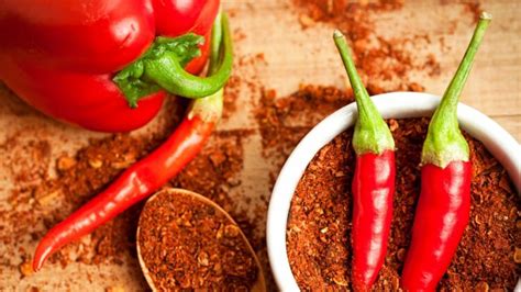 6 Cayenne Pepper Substitutes You Should Try Whimsy And Spice