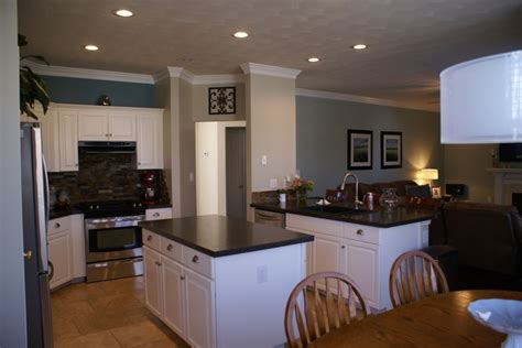My new kitchen with freshly painted cabinets lowers are sw moody. Pin by Molly Hardegree on Paint | Pinterest