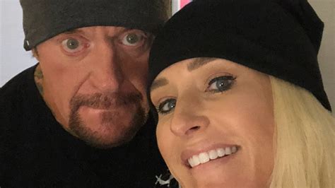 Michelle Mccool Admits Her Relationship With The Undertaker Made Her