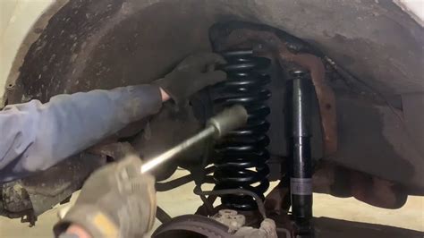 Ford F 350 Coil Spring Replacement Youtube