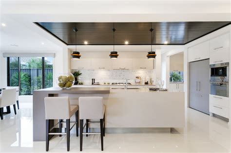 Display Home Sovereign 50 Traditional Kitchen Melbourne By