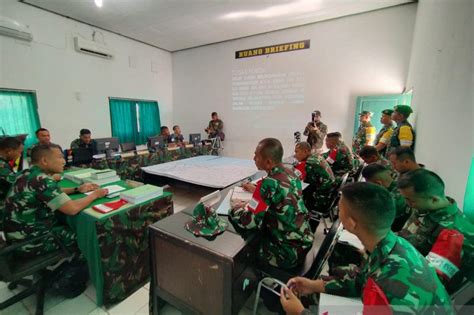 Latihan Taktis Komando Ala Bri 21komodo Antara News Kupang Nusa