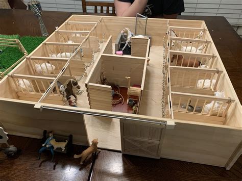 Although this is not a toy the horse should use in the stall. Homemade barn for Schleich Horses | Diy horse barn, Toy ...