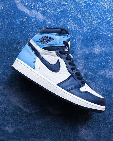 Blue Jordans Wallpaper Hd Wallpaper Pair Of White And Blue Air Jordan